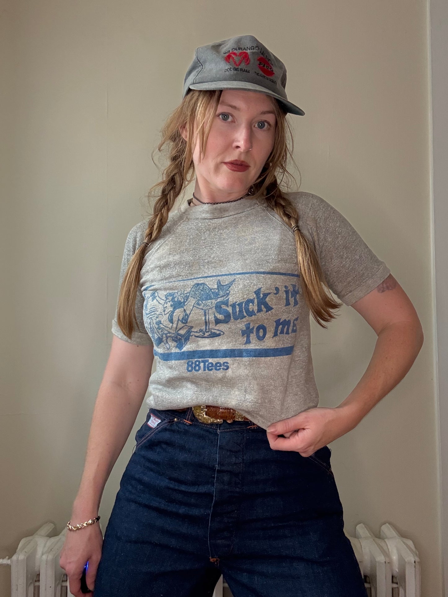 1970s Suck It To Me Grey Short Sleeve Crewneck XS/S