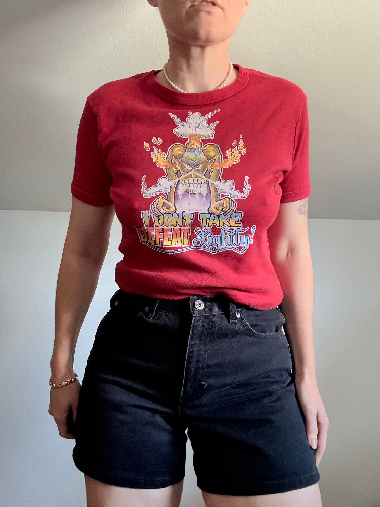 1970s Roach Iron On Red Tee S/M