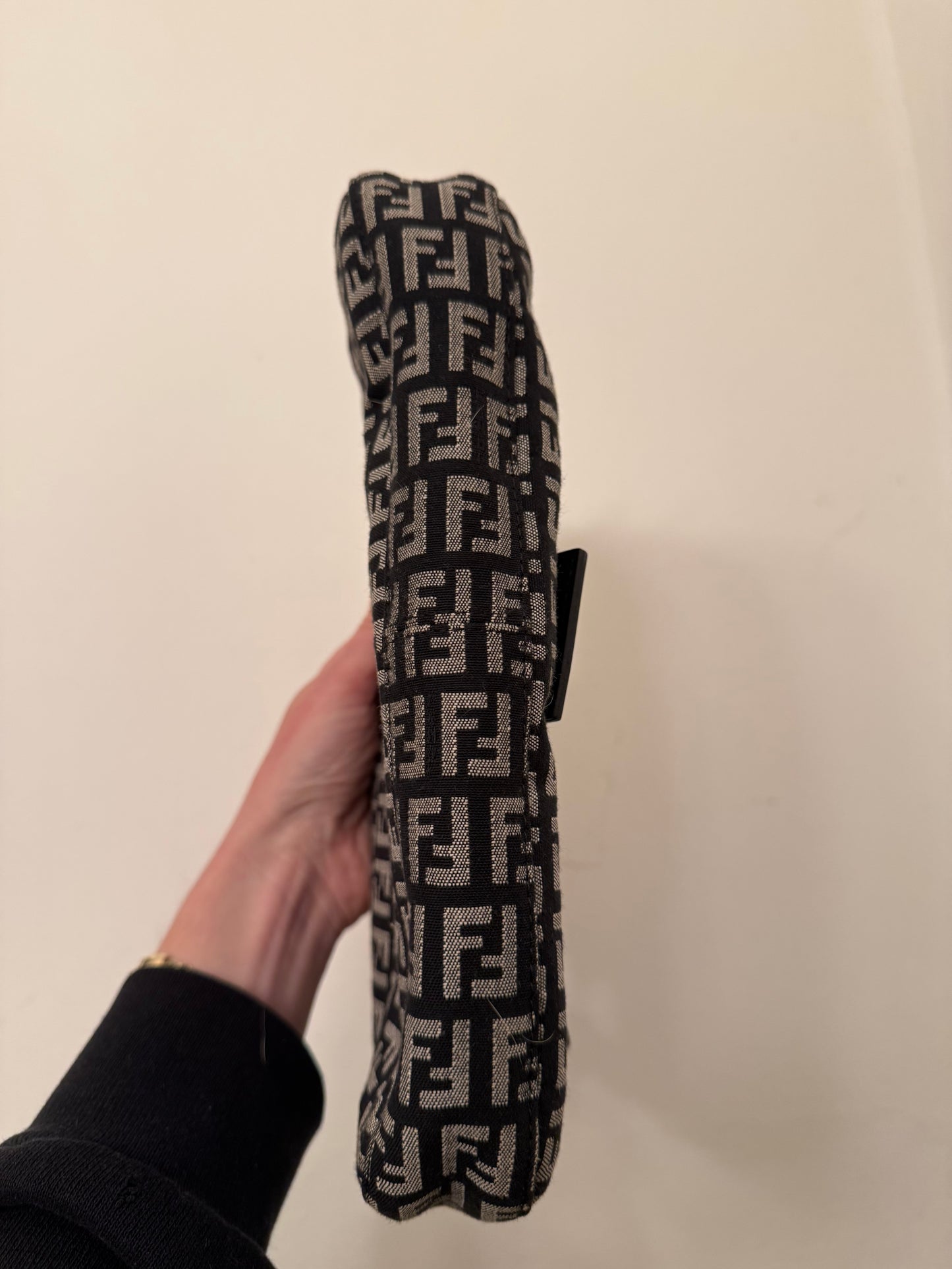Vintage Fendi Baguette