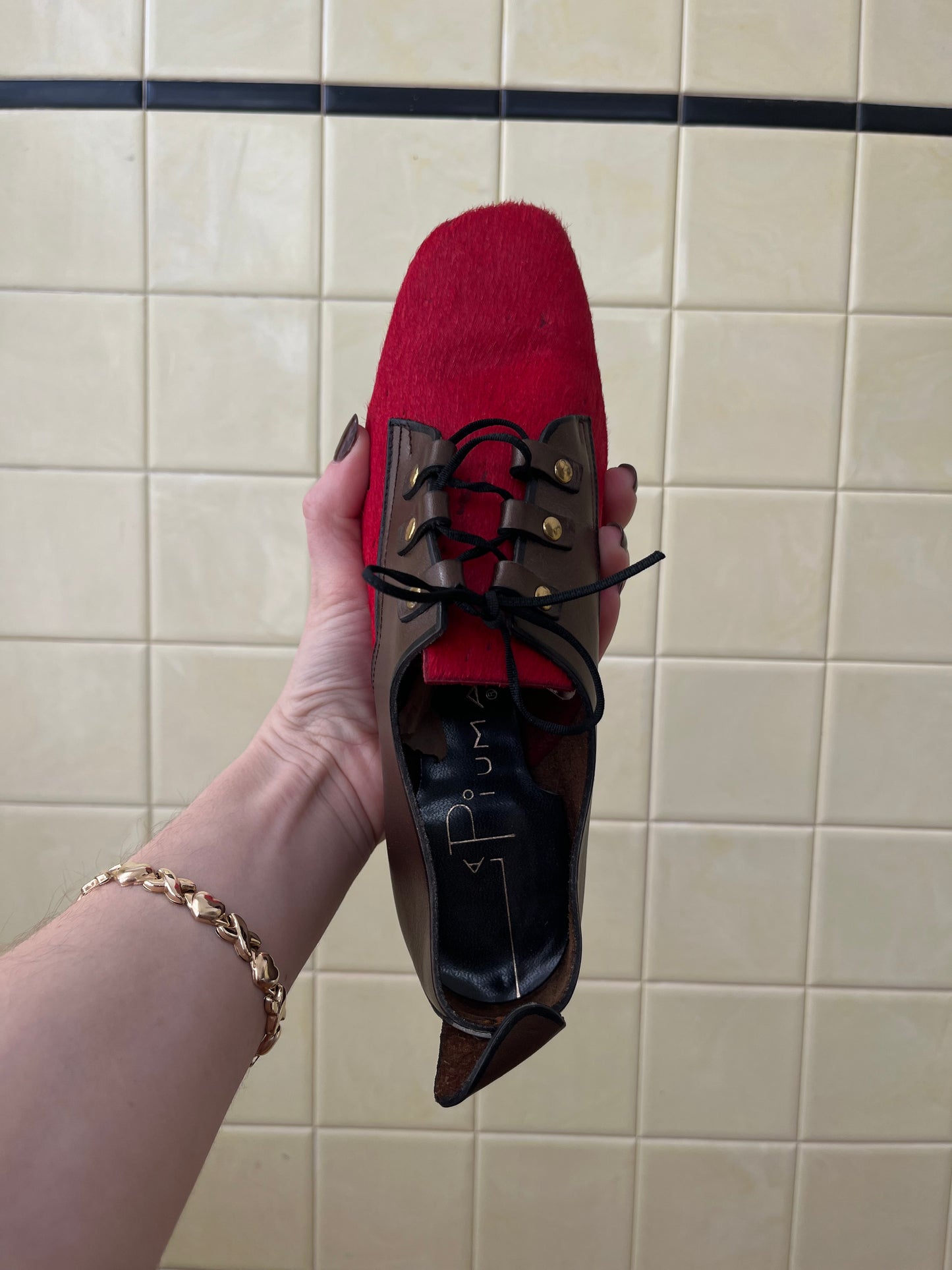 1970s Beehive Brand Hair on Hide Shoes Size 7
