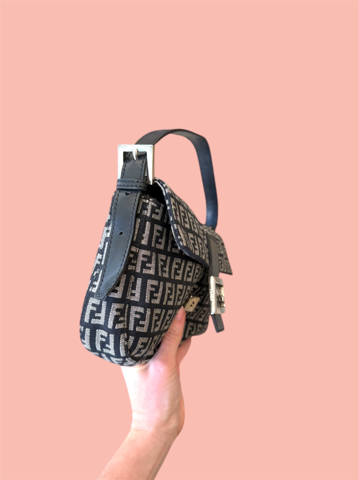 Vintage Fendi Baguette