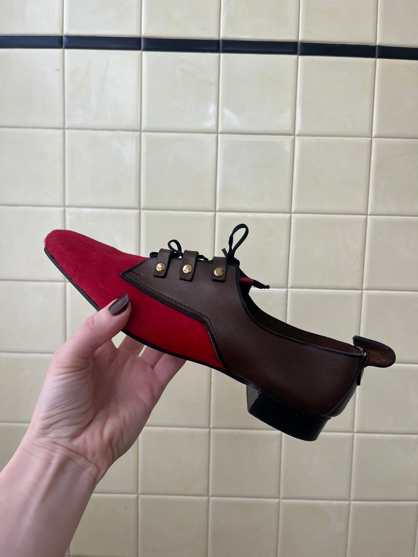 1970s Beehive Brand Hair on Hide Shoes Size 7