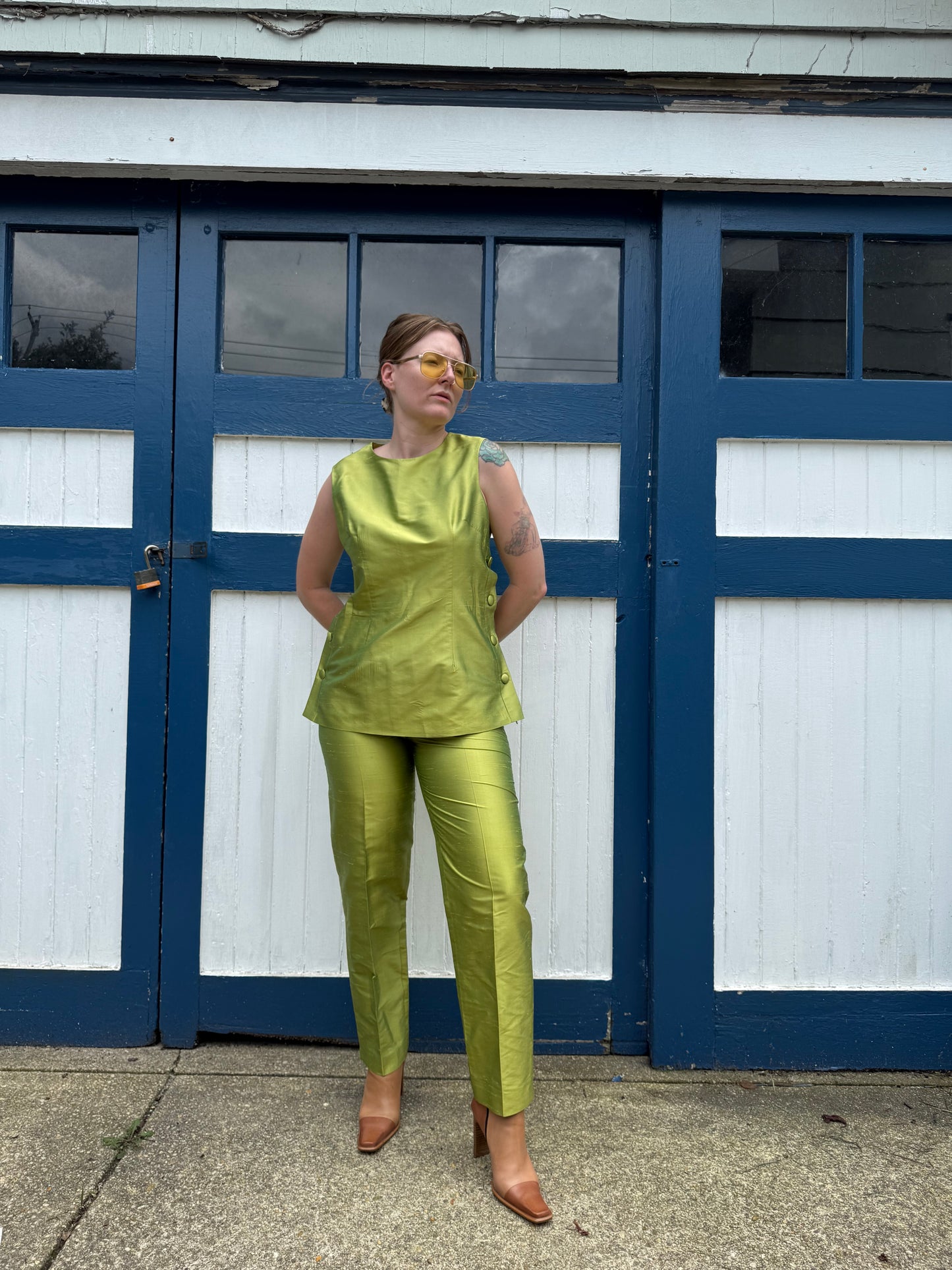 100% Silk Green 2 Piece Set 1990s