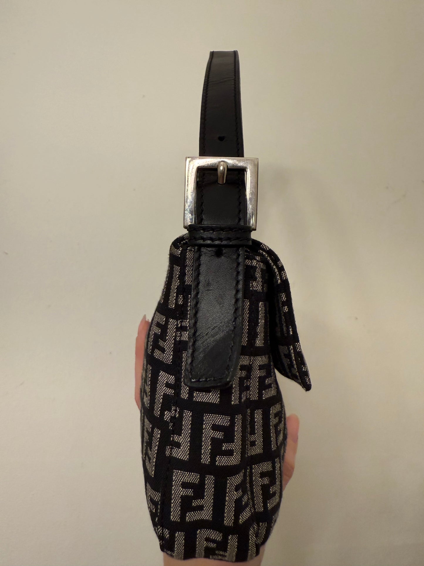 Vintage Fendi Baguette