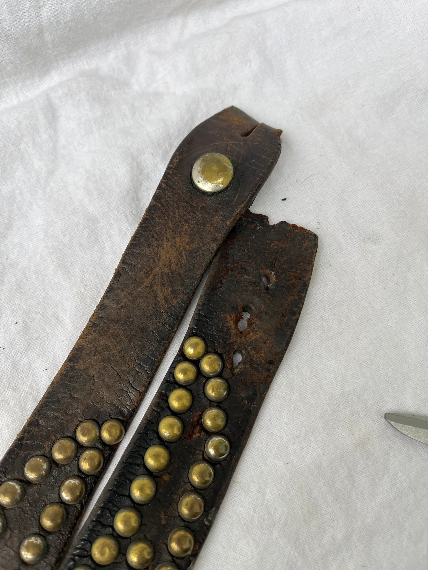 1950s Brown Leather Studded Buco Style Belt 30”-32” Has Damage