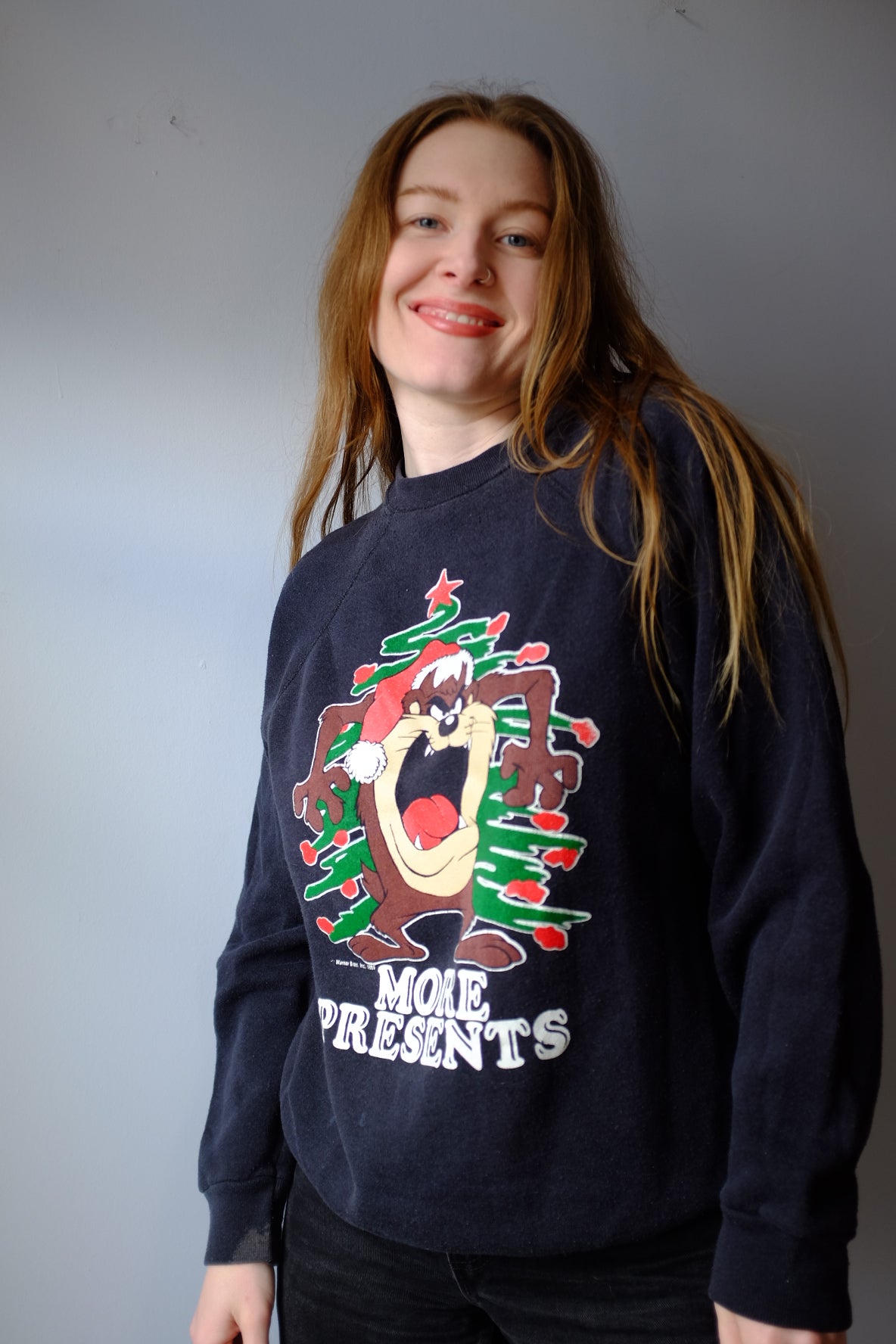 1980s Tasmanian Devil Holiday Sweater