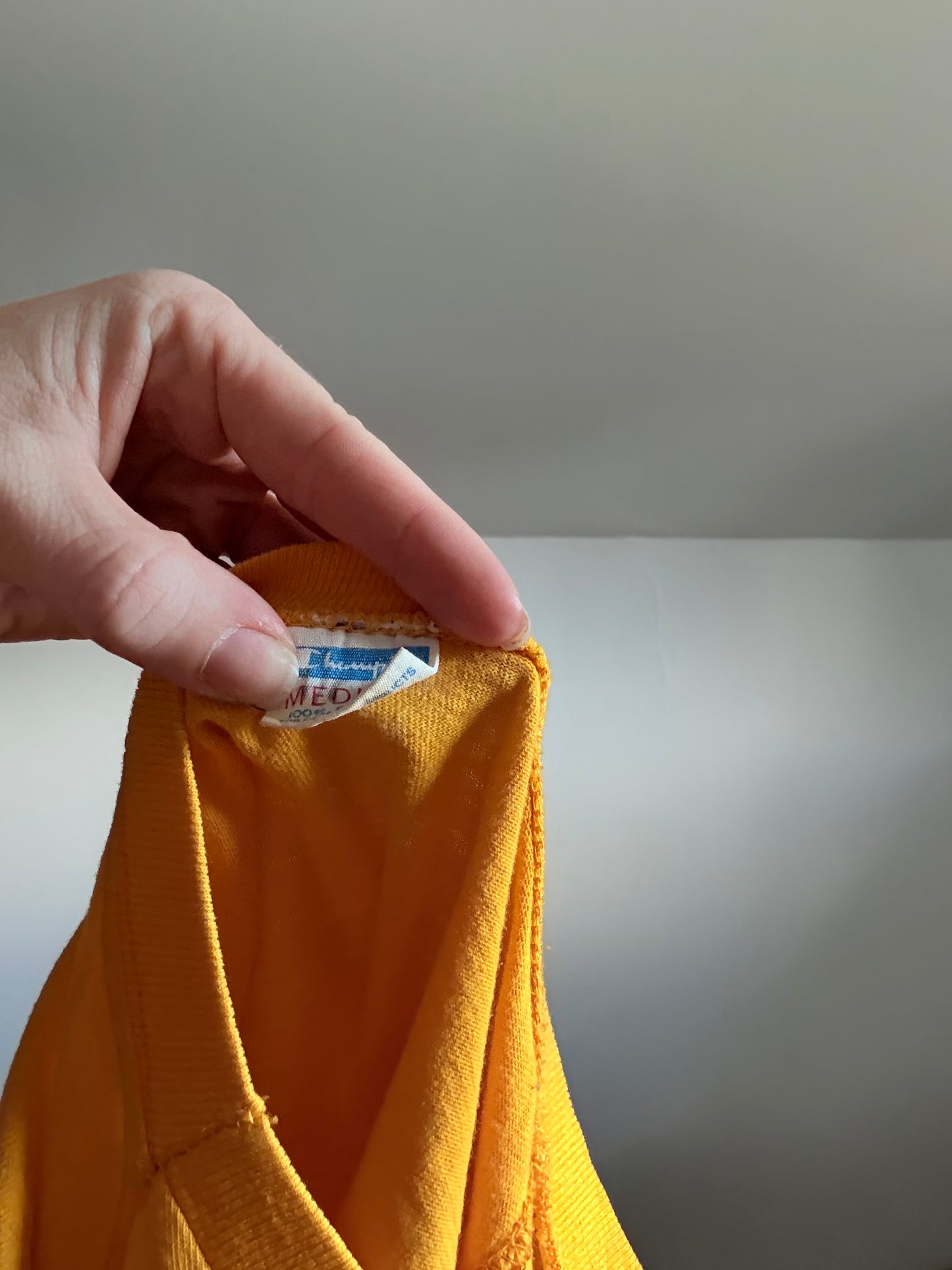 1970s Unionville PE Yellow Tee Champion Tag S