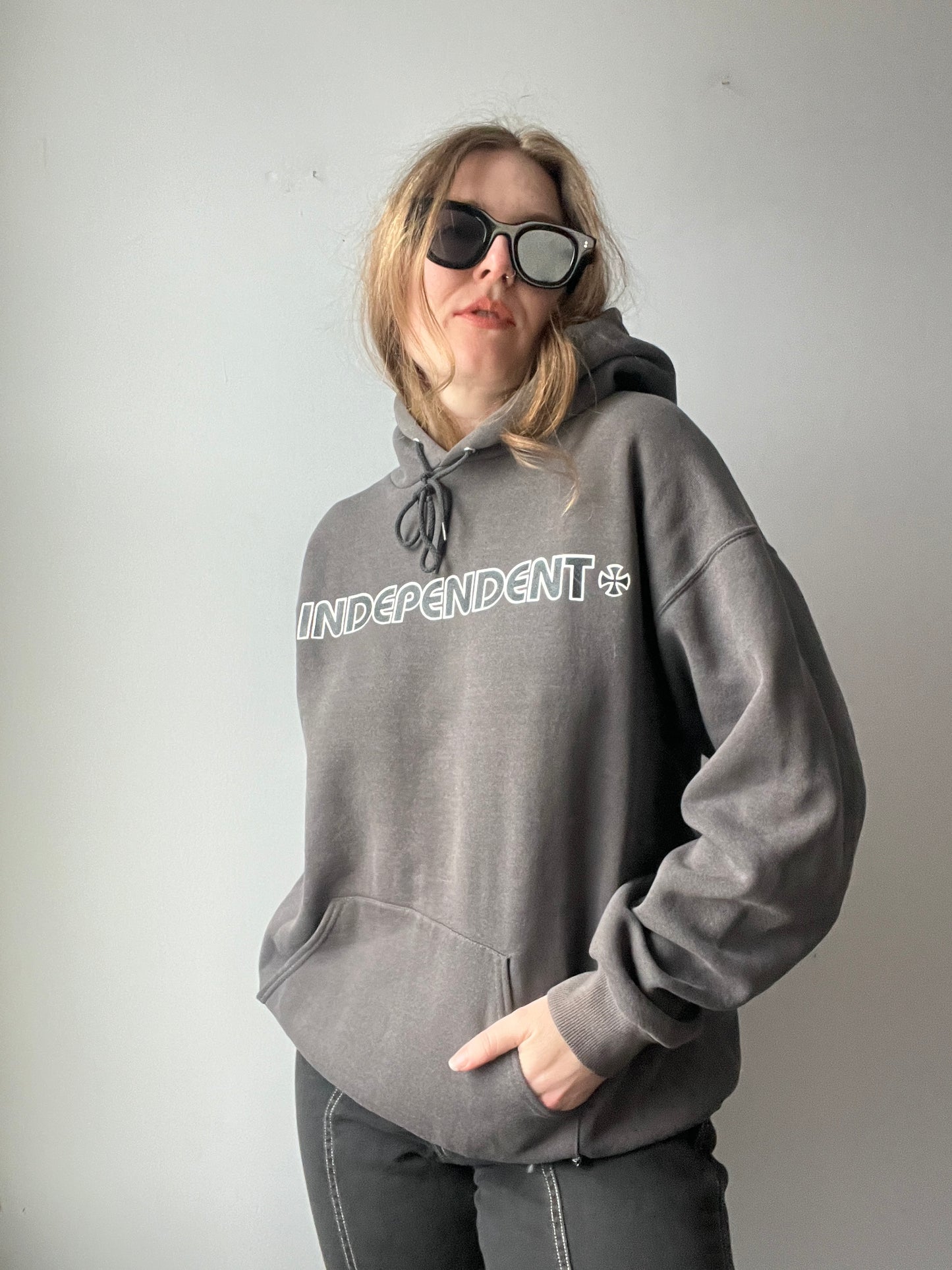 Y2K Independent Hoodie L/XL