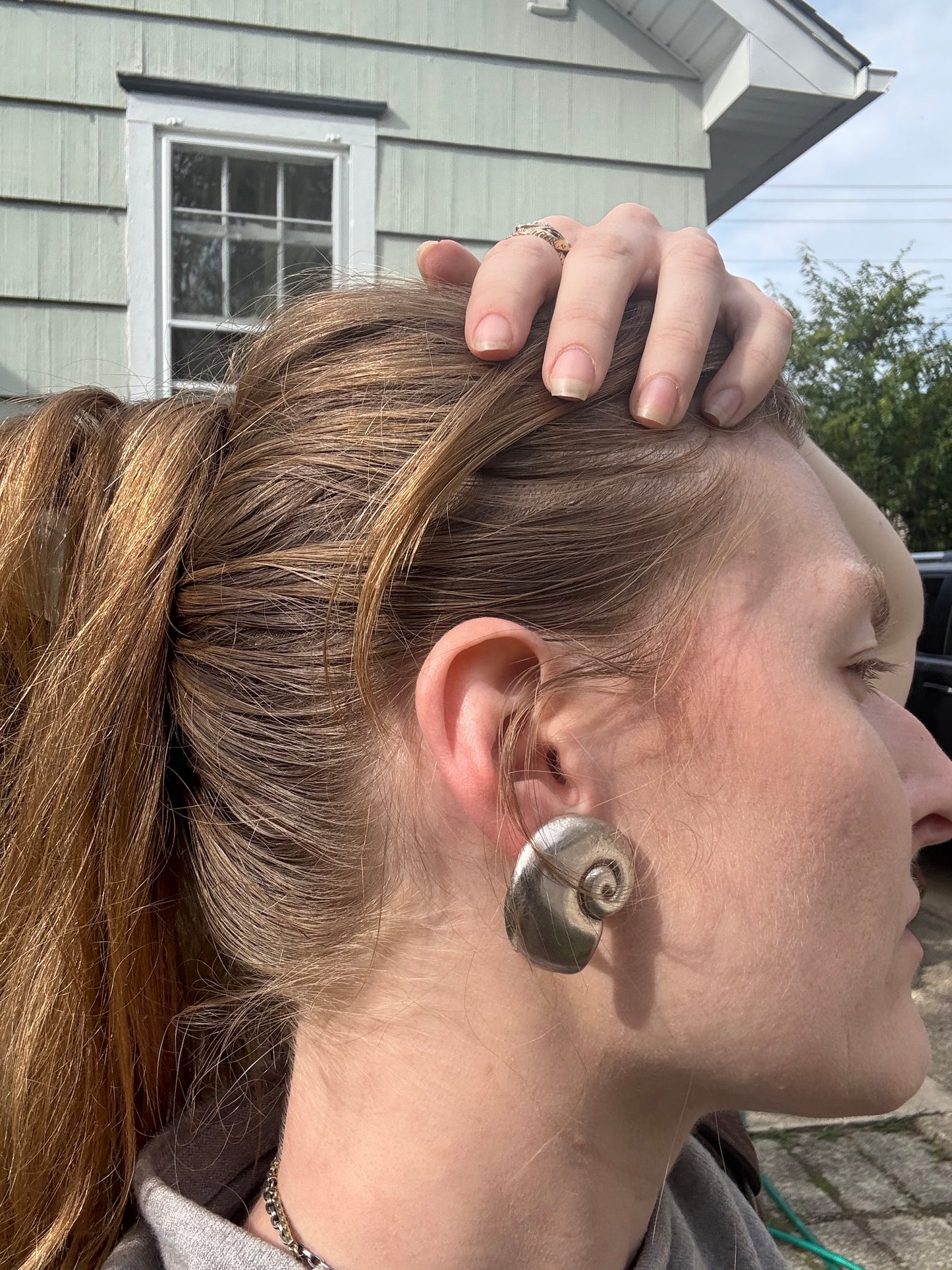 Vintage Shell Silver Earrings