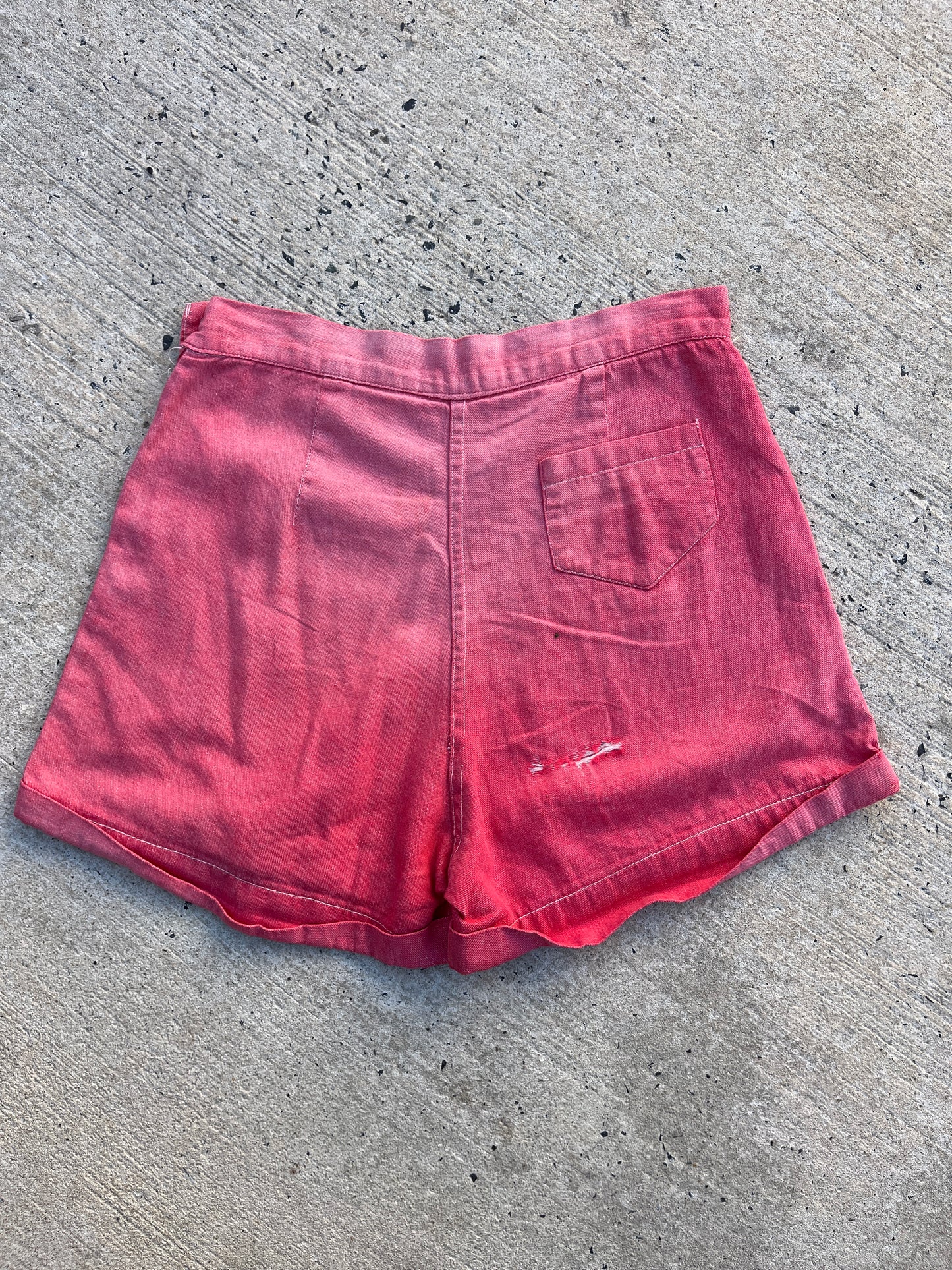 1940s Side Zip Pink Shorts 26”