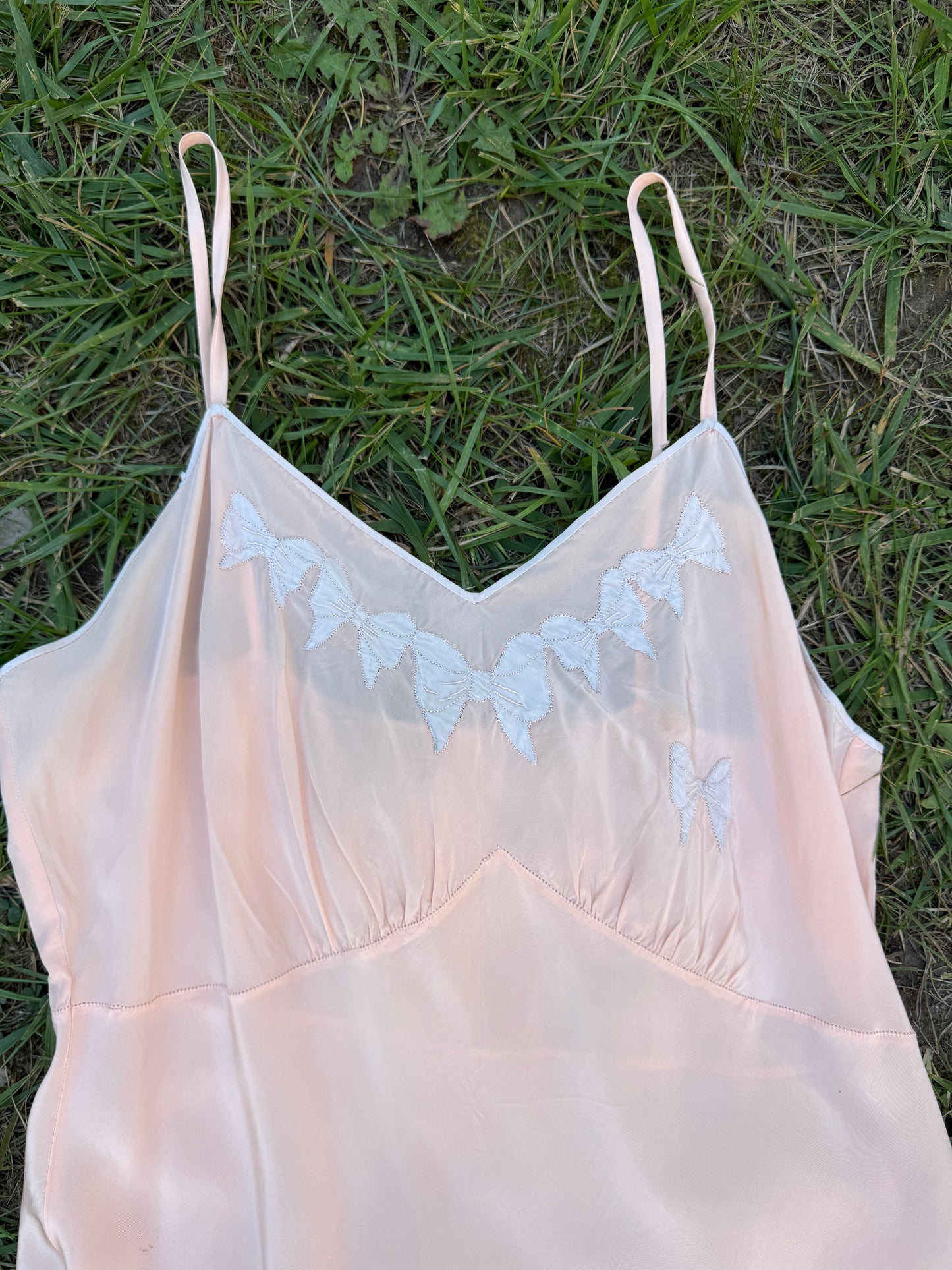 1940s Satin Bow Slip