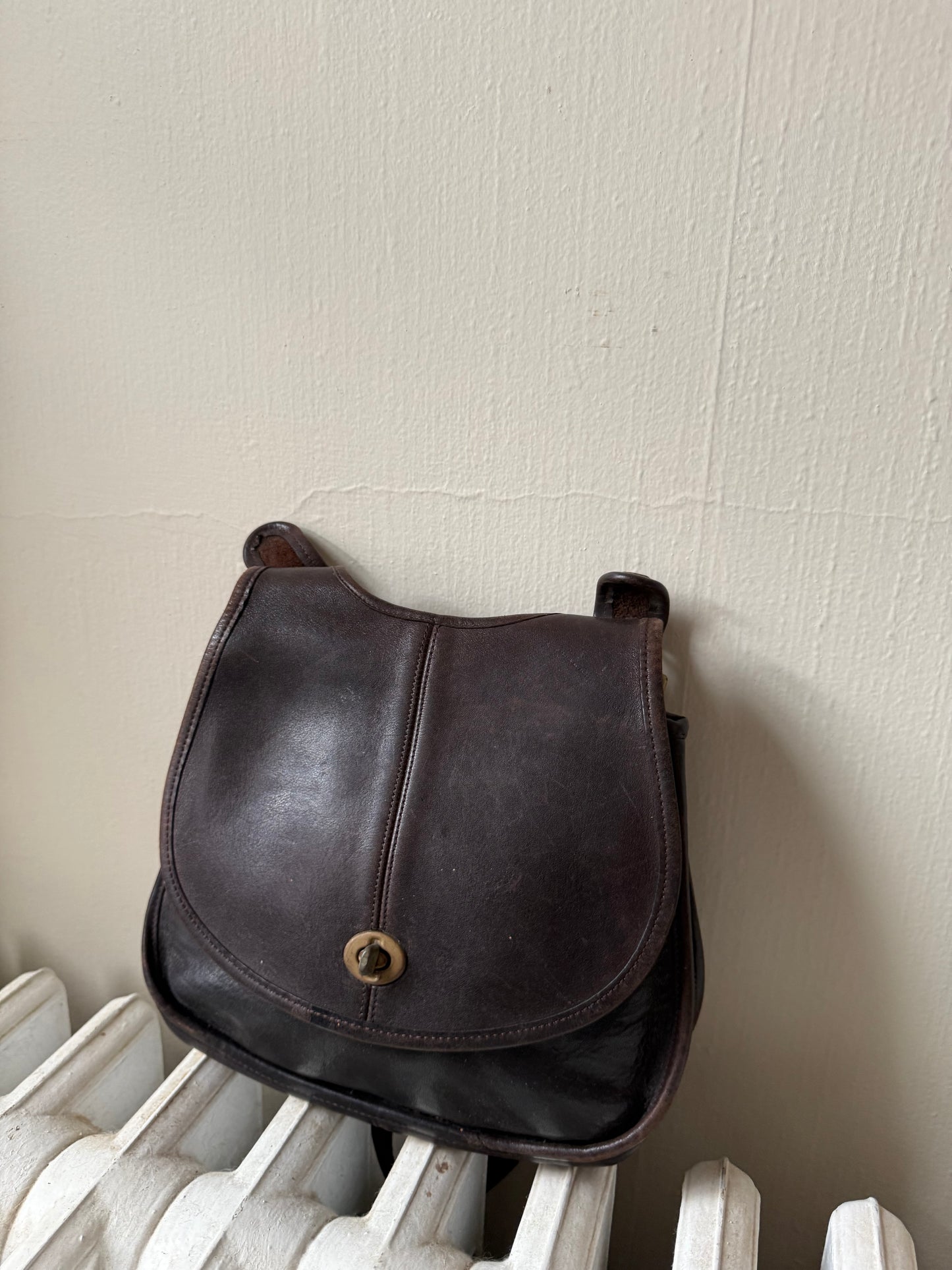 Vintage 1980s Crescent Coach Bag 9235 Brown
