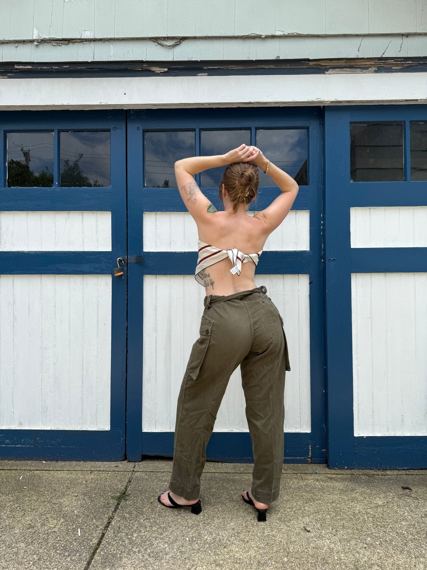 1970s European Military Trousers 28”-32”