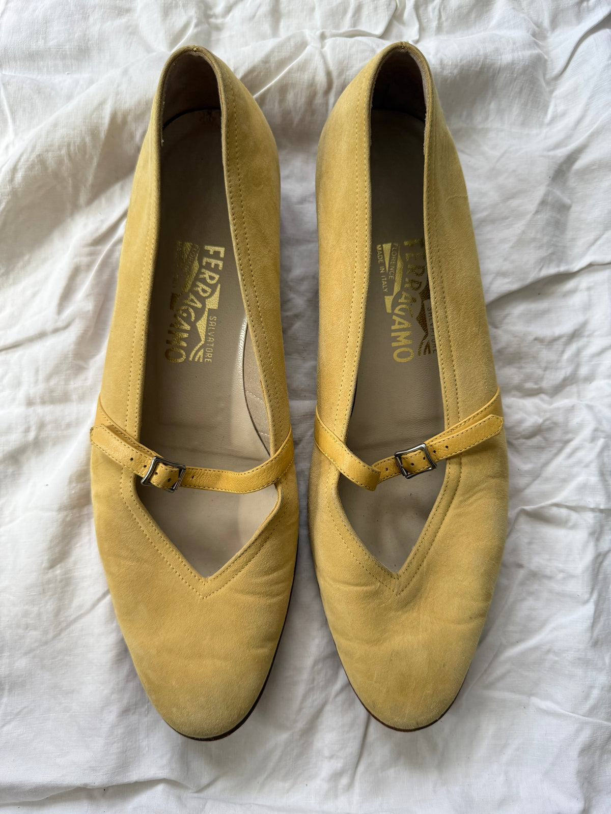 Vintage Ferragamo Chartreuse Mary Jane Flats 8.5