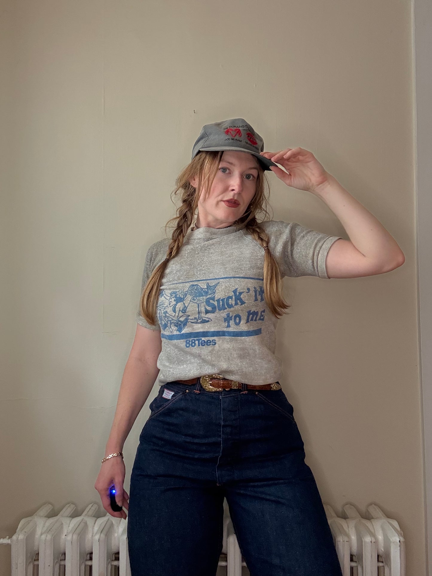 1970s Suck It To Me Grey Short Sleeve Crewneck XS/S