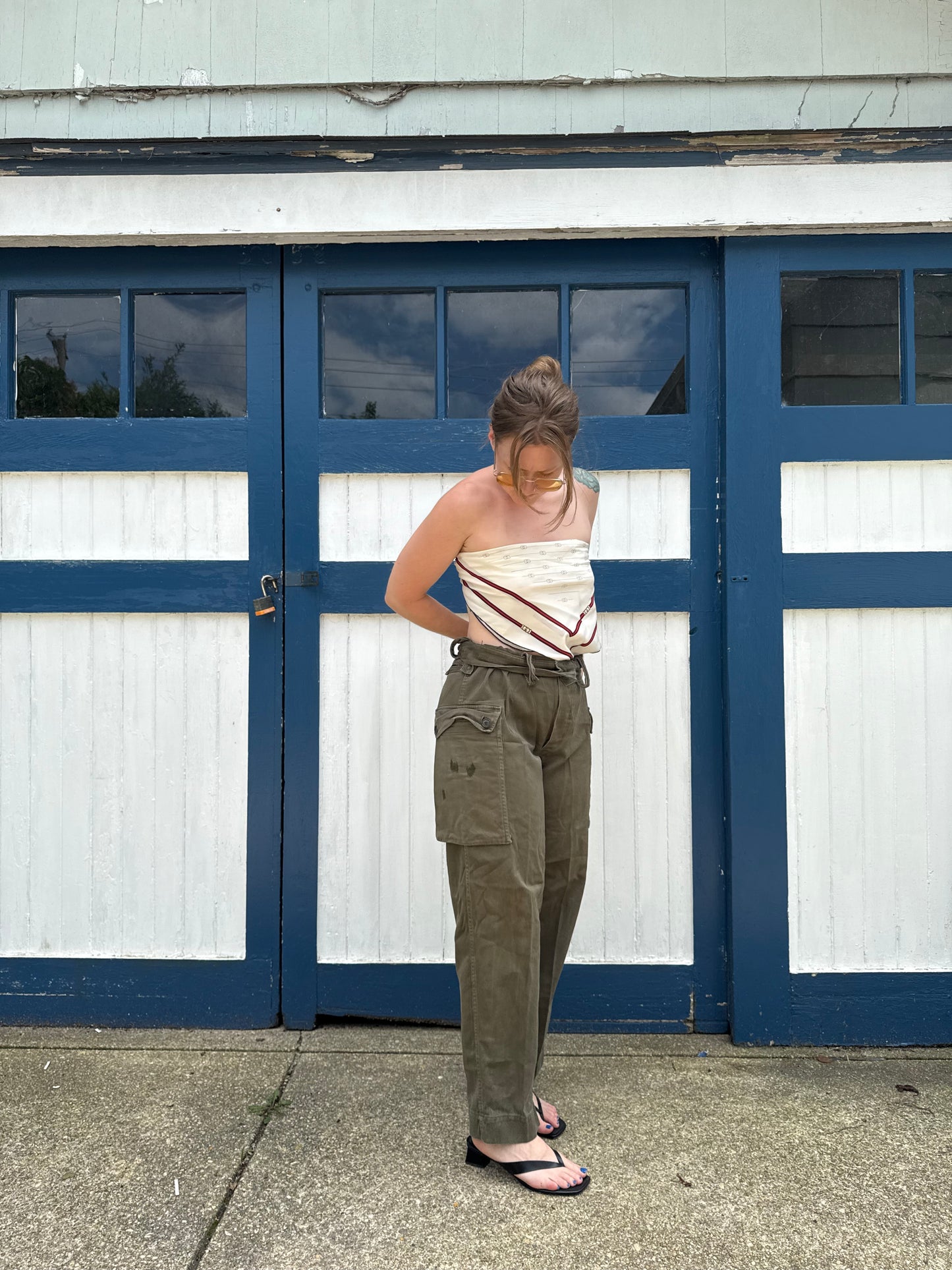 1970s European Military Trousers 28”-32”