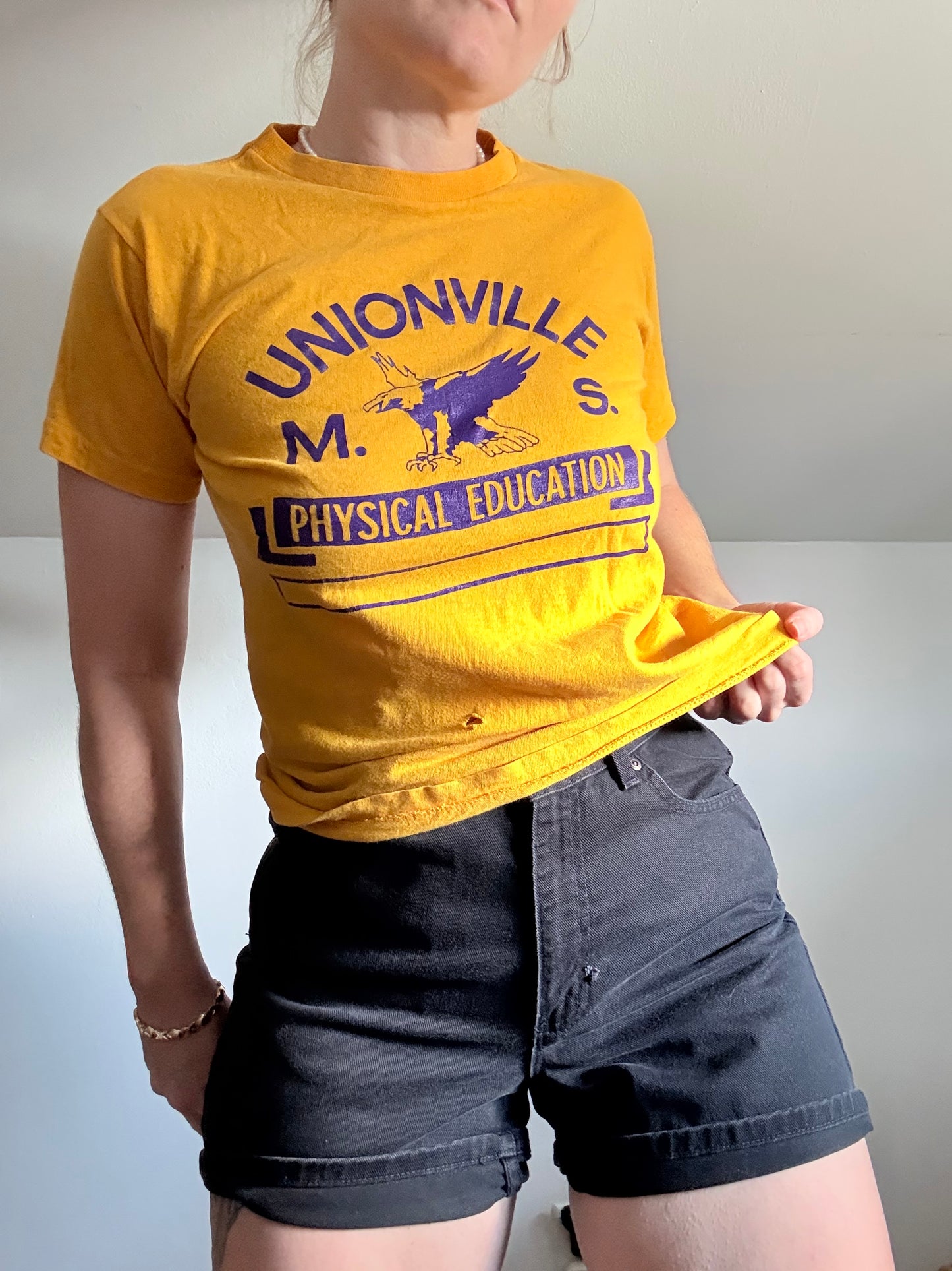 1970s Unionville PE Yellow Tee Champion Tag S