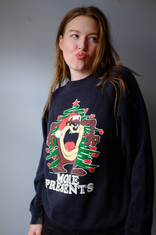 1980s Tasmanian Devil Holiday Sweater