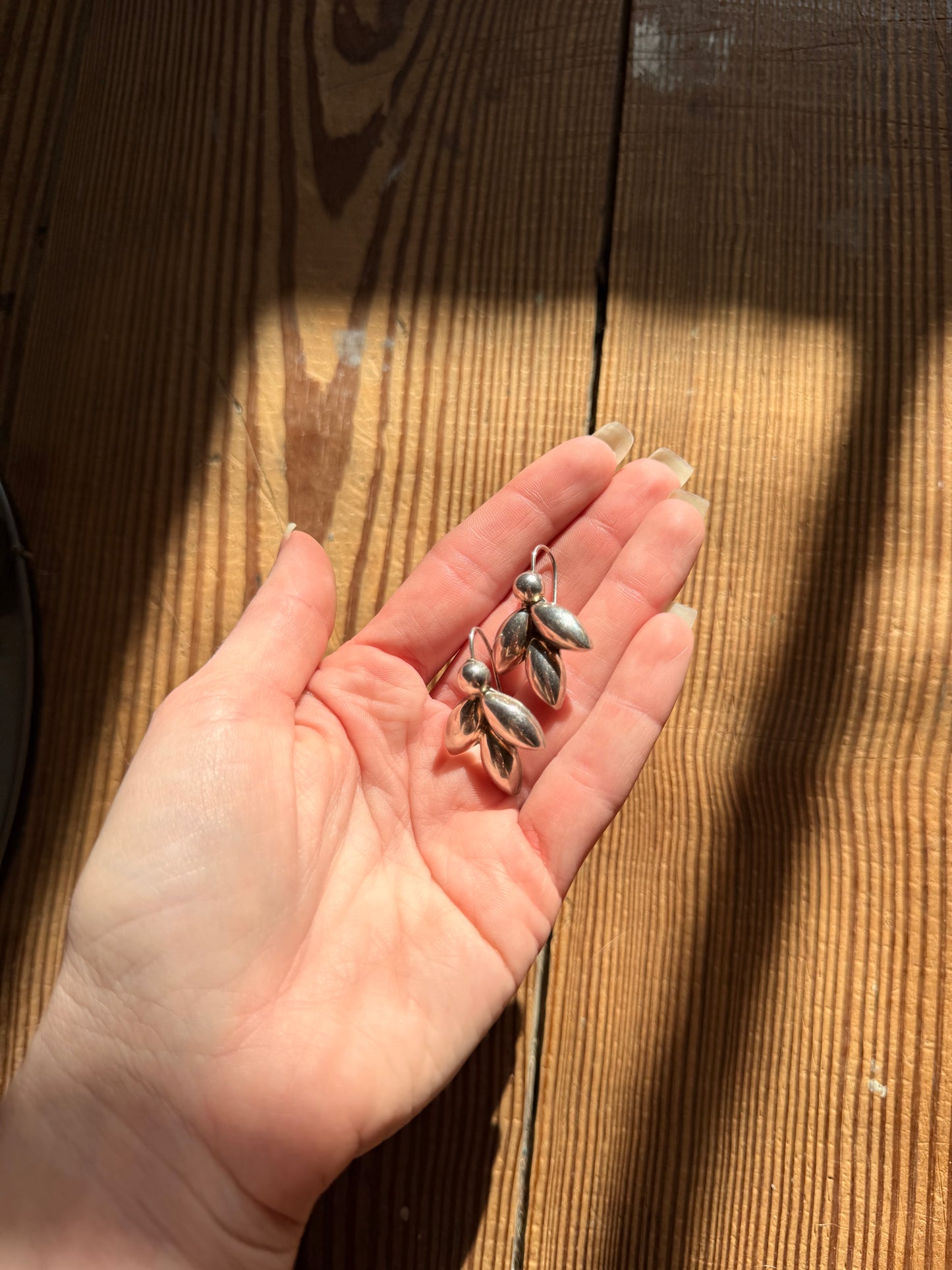 925 Silver Flowerish Earrings