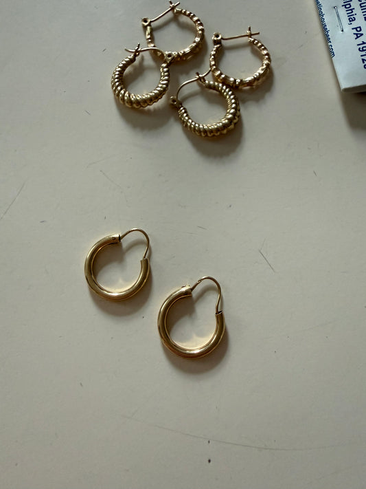 Bundle of 2 Gold Hoops