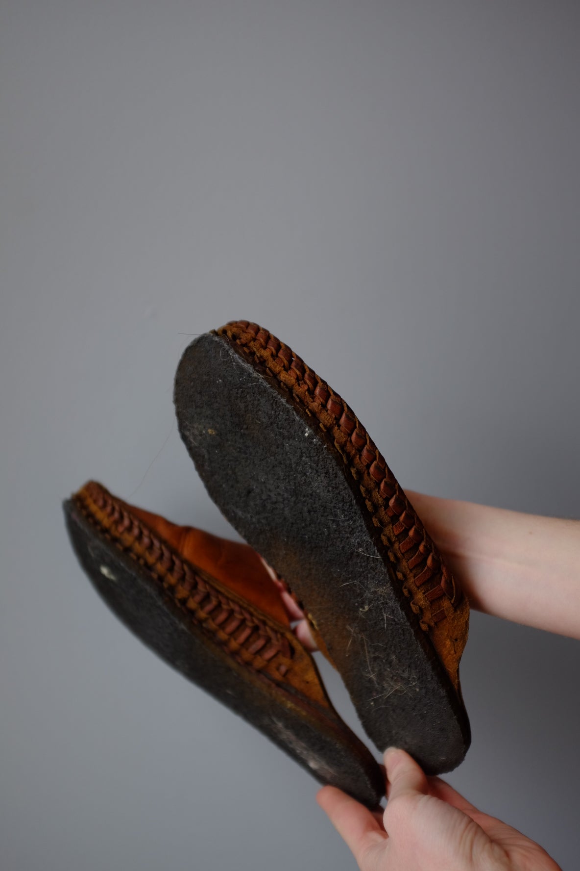 Mohinders Woven Leather Slides 7.5