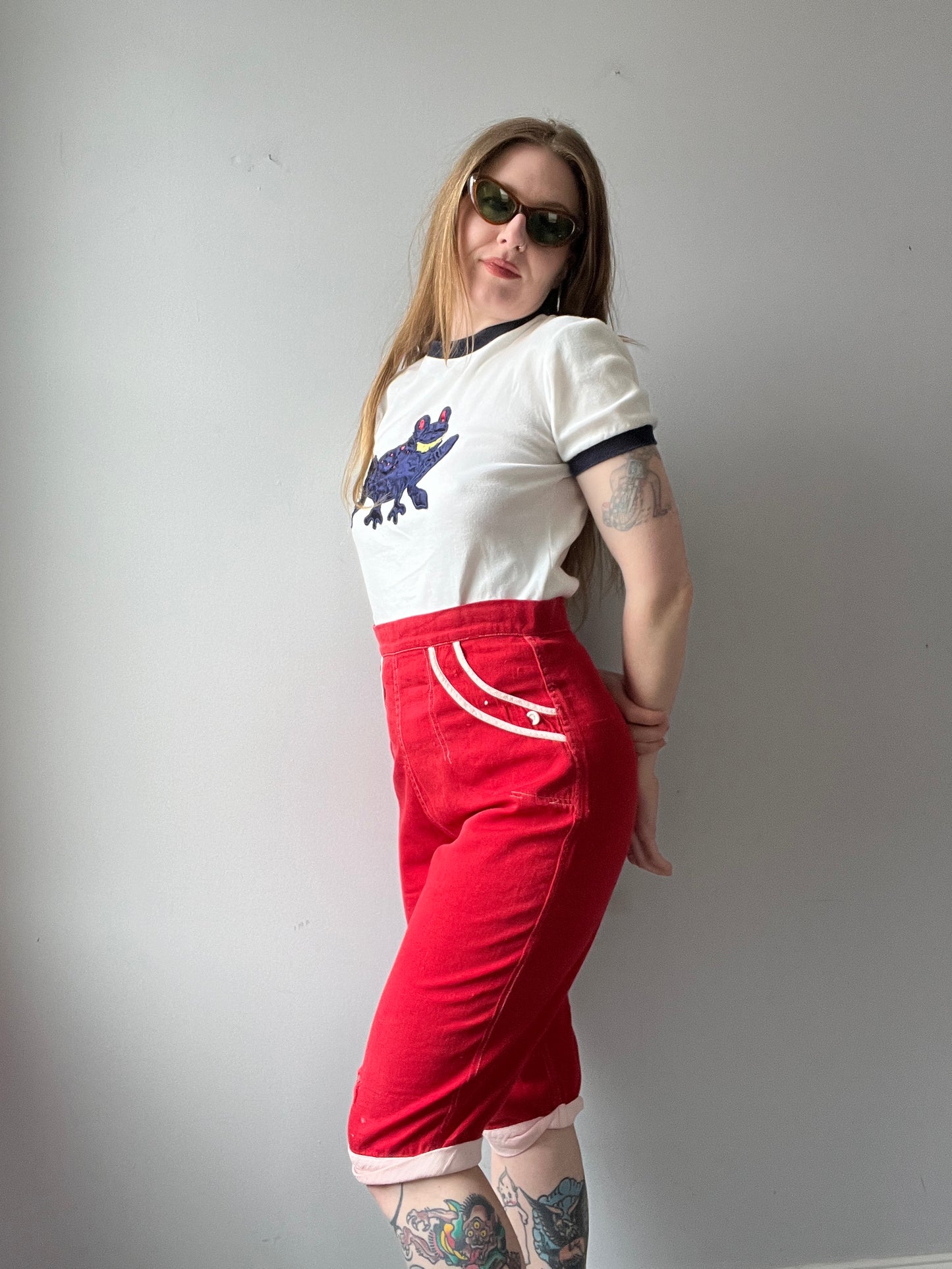 1940s Pedal Pusher Red Pants 30"