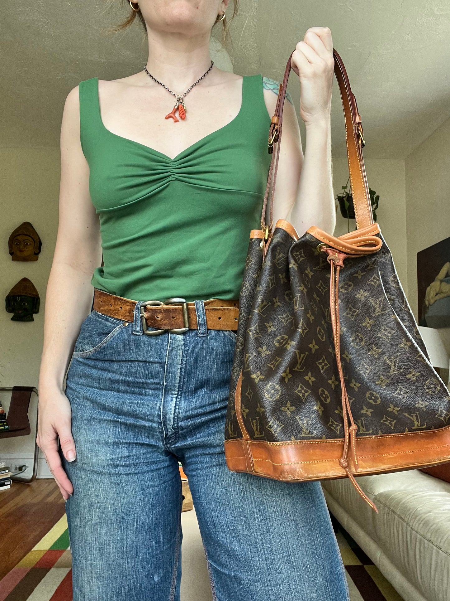 Authentic Louis Vuitton Noe Drawstring Shoulder Bag