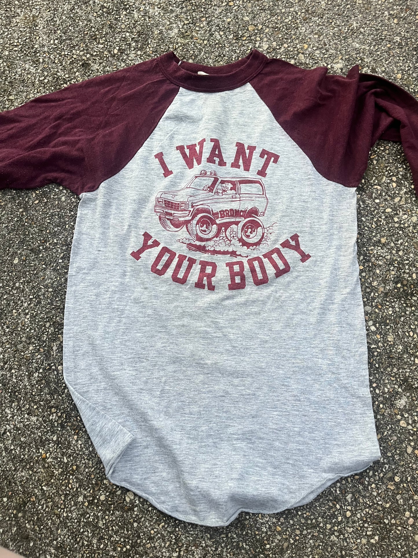 Vintage I Want Your Body Tee