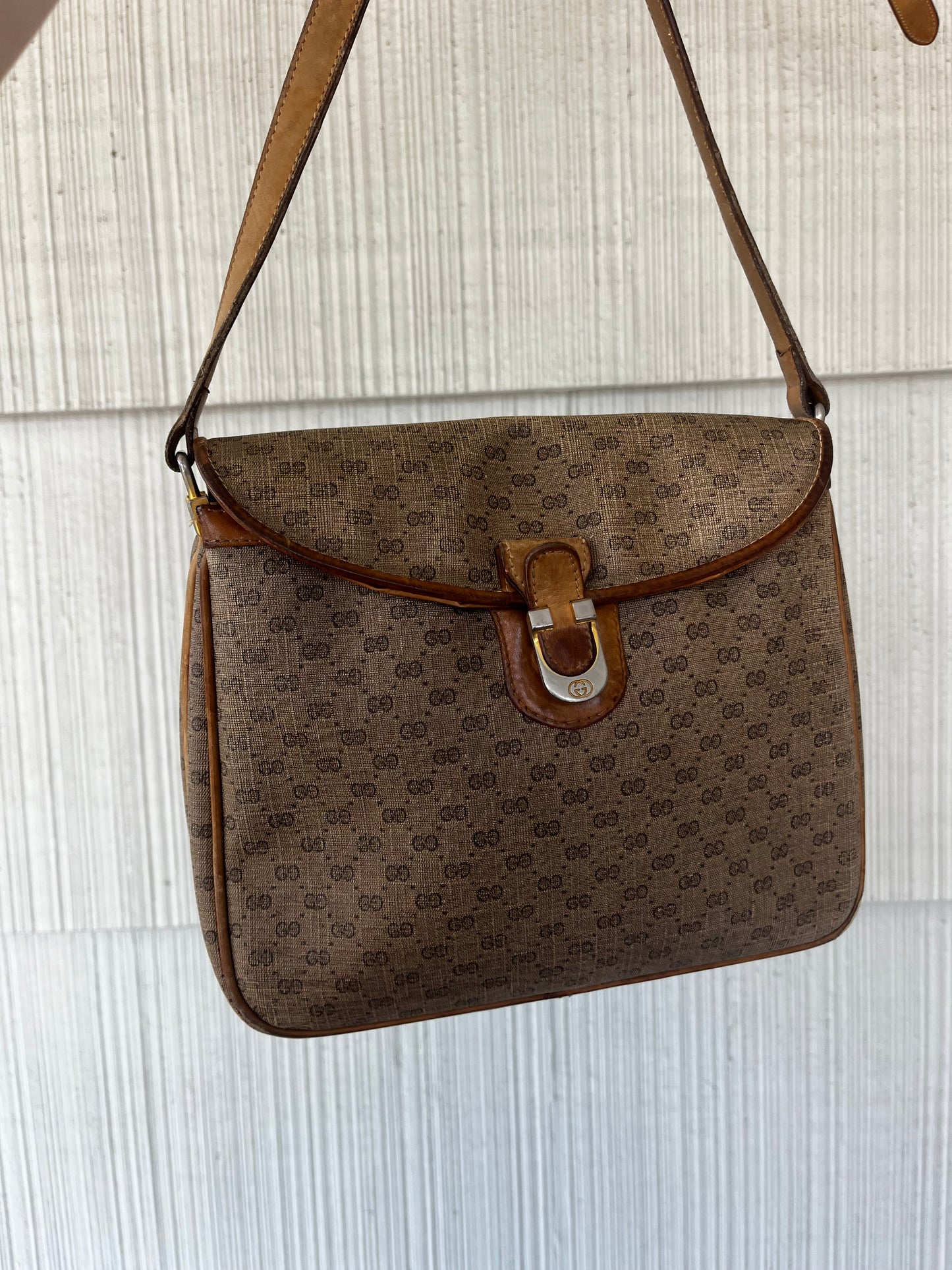 Vintage 1980s Gucci Crossbody Purse Guccissima