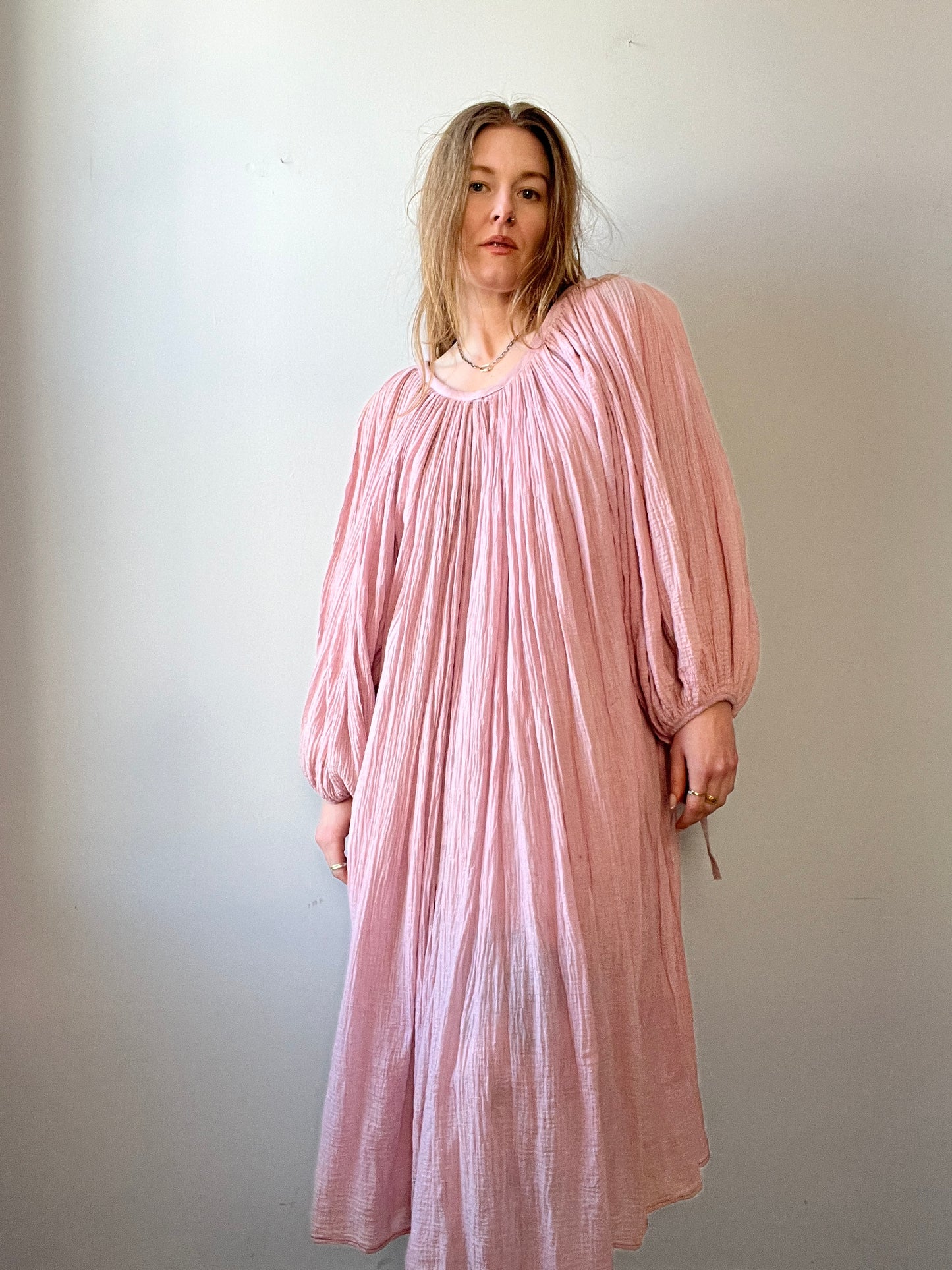 1970s Amerikan Climax Gauzy Cotton Pale Pink Balloon Sleeve Dress