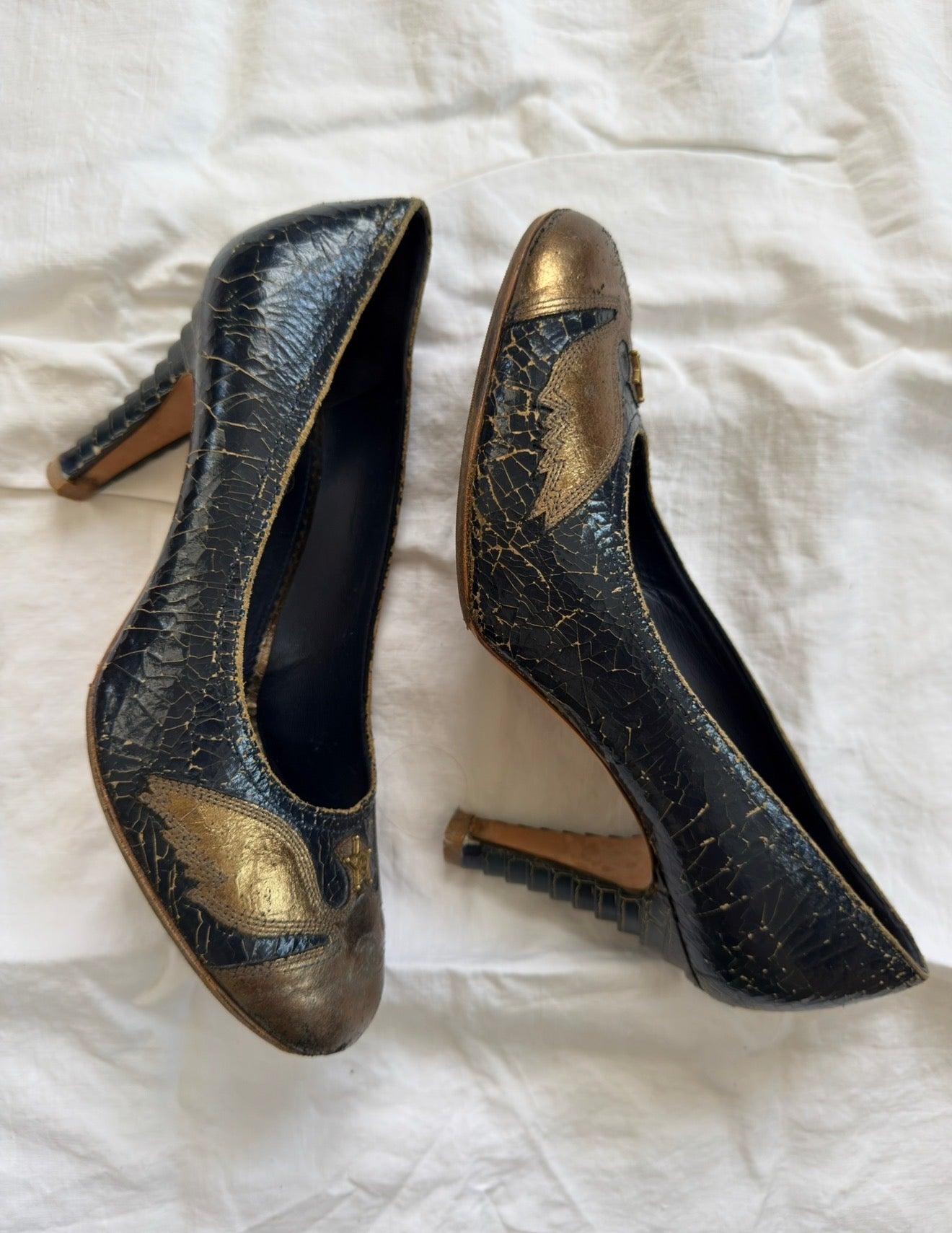 Rare Vintage Chanel Crackled Leather Pumps with Large Bird Detailing 38