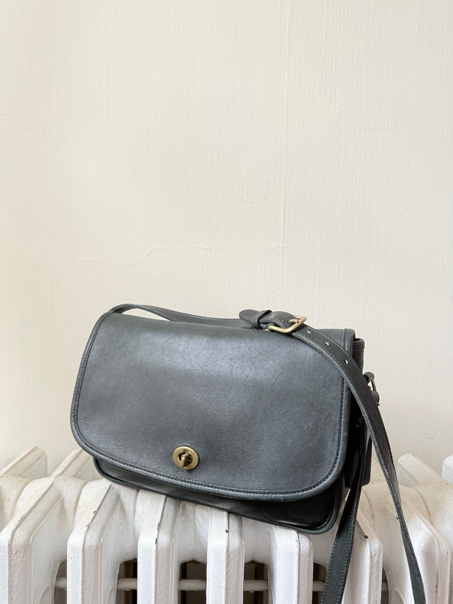 Vintage Coach City Bag Dark Green Crossbody
