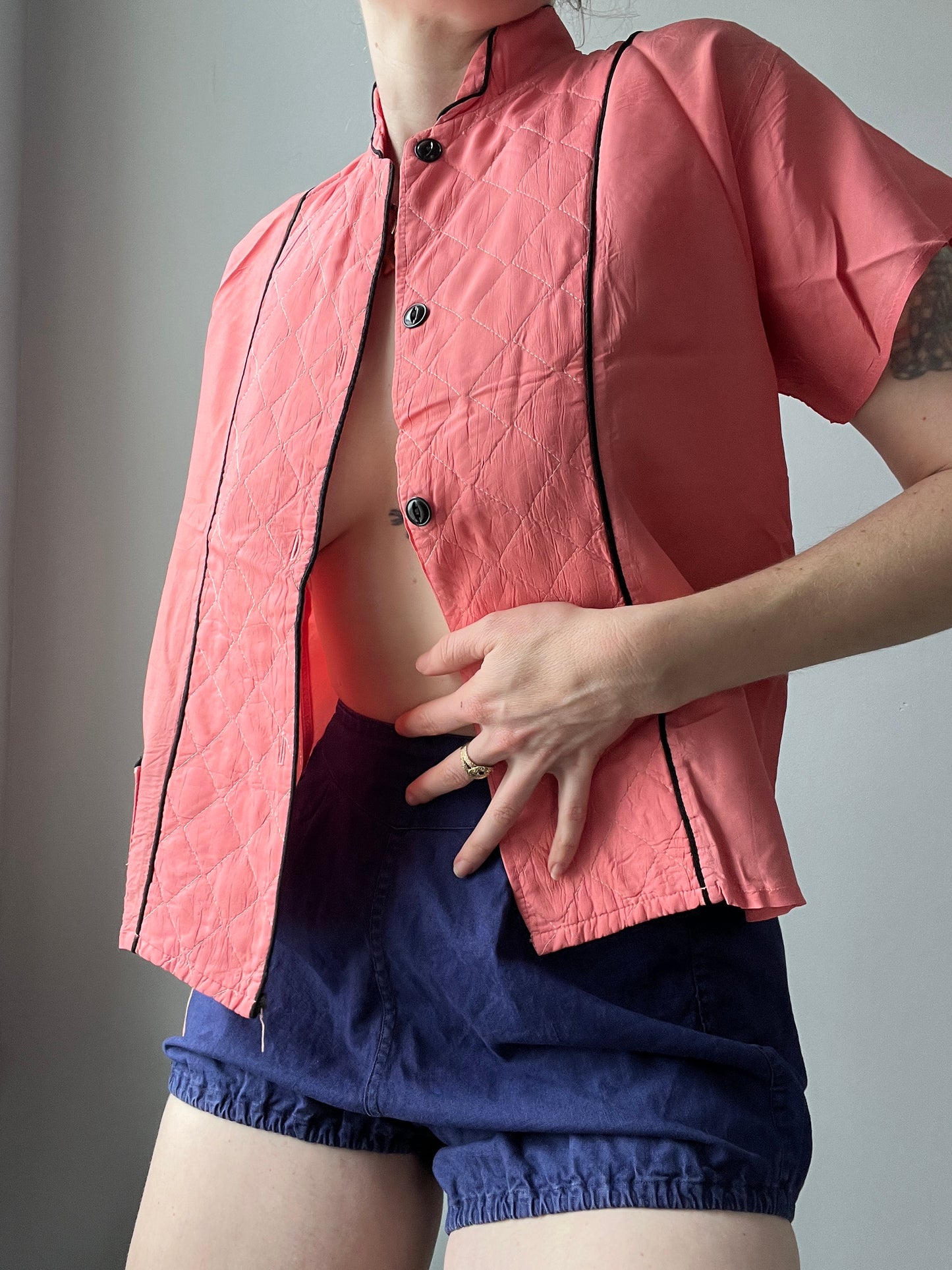 1940s Silk/Rayon Button Up Pink Top M