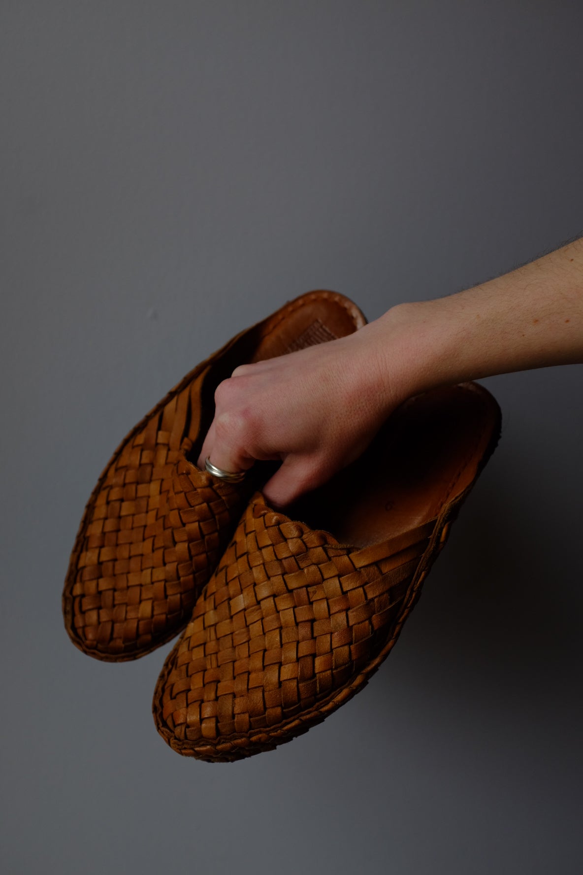 Mohinders Woven Leather Slides 7.5