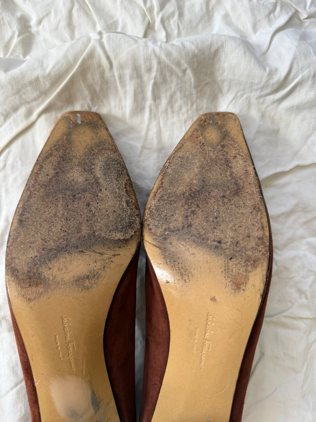 Vintage Rust Brown Ferragamo Suede Leather Pumps 7.5