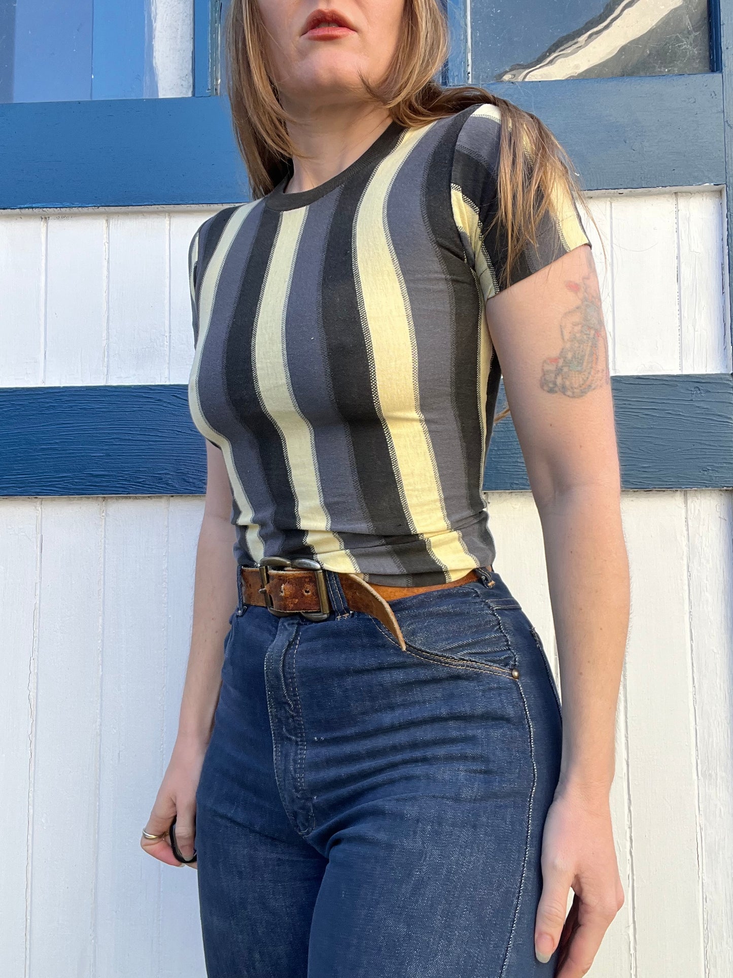 1950s/1960s Grey and Pale Yellow Striped Tee XS