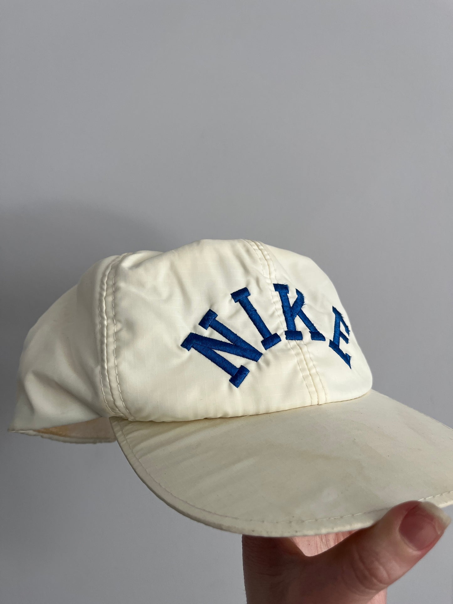 1970s 1980s White Nike Spell Out Snap Back