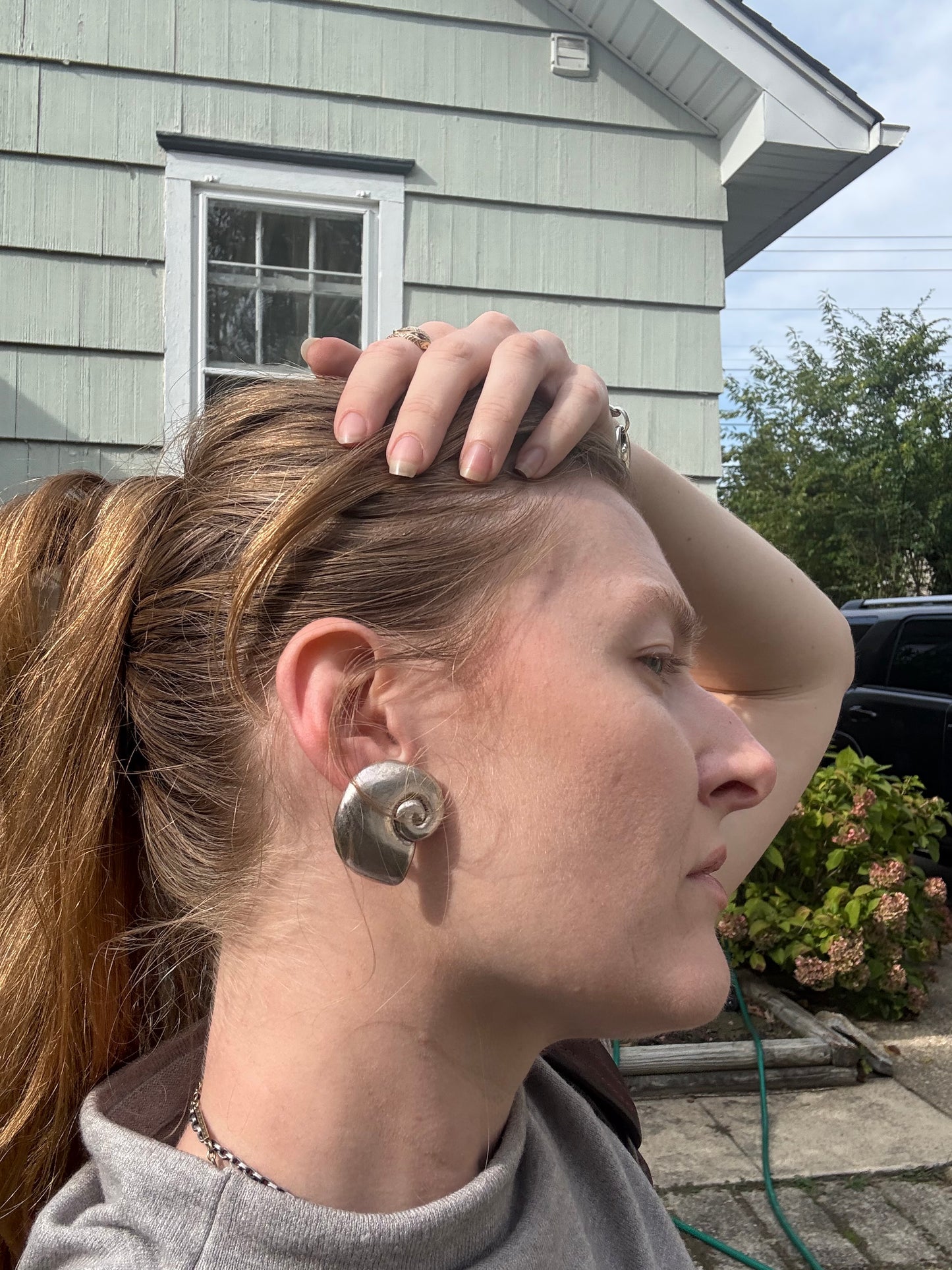 Vintage Shell Silver Earrings