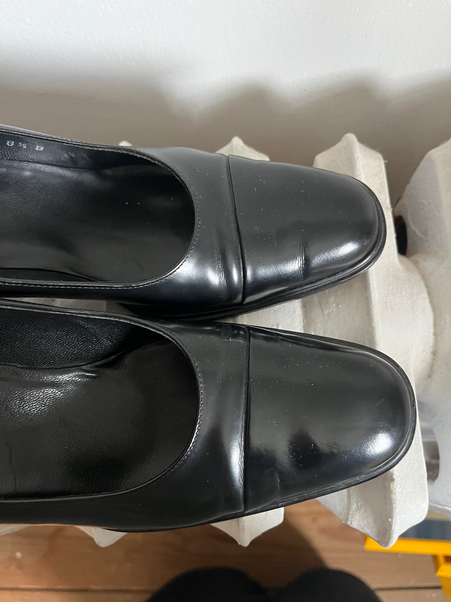 1990s Black Gucci Pumps Size 8.5