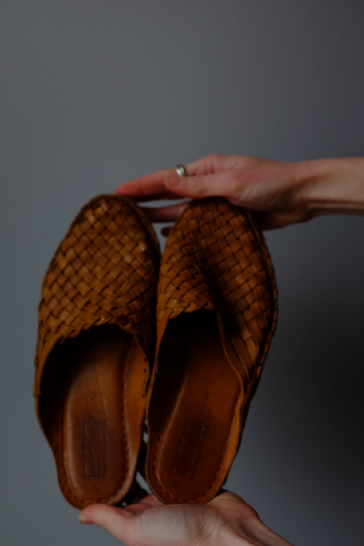 Mohinders Woven Leather Slides 7.5