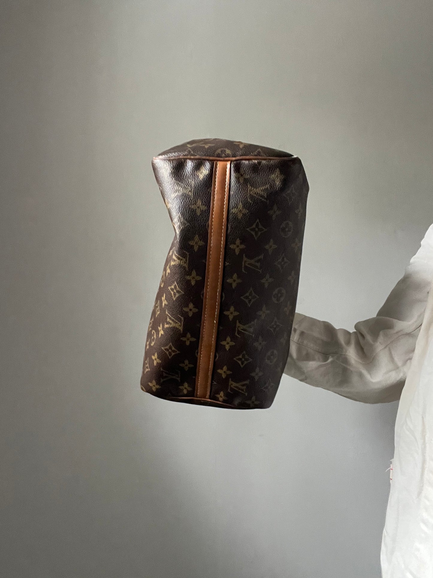 Authentic 1980s Louis Vuitton Speedy 30
