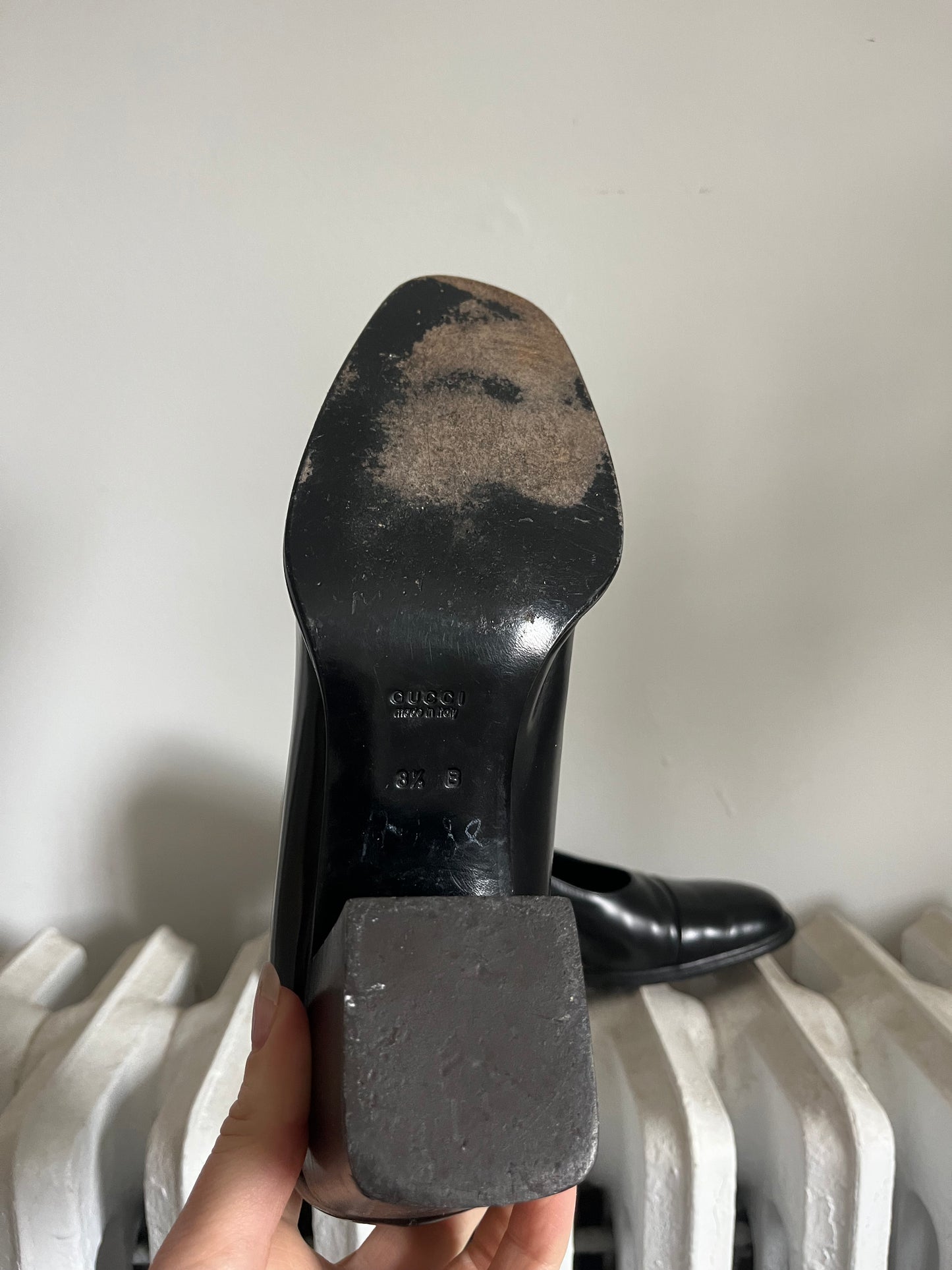 1990s Black Gucci Pumps Size 8.5