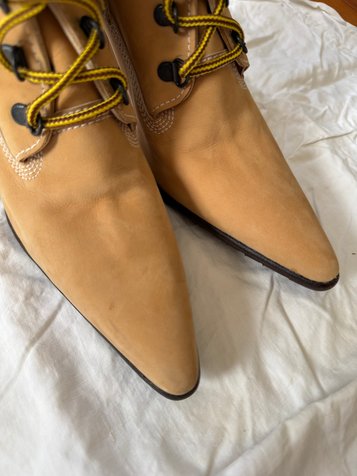 Vintage Manolo Blahnik Oklamod Boots 38.5