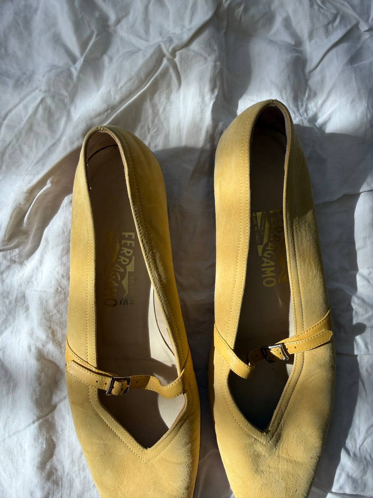 Vintage Ferragamo Chartreuse Mary Jane Flats 8.5