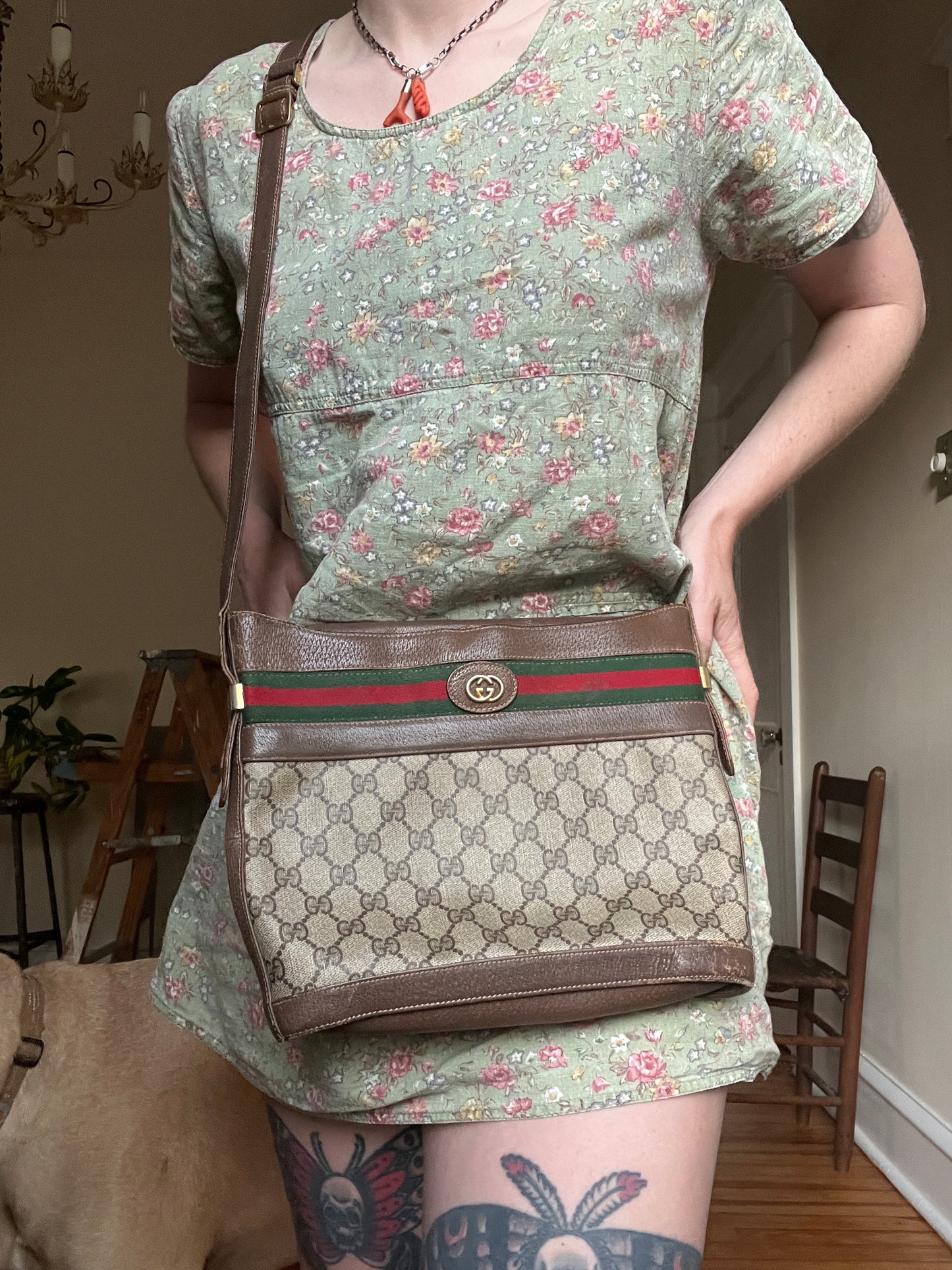 Authentic Vintage 1980s Gucci Stripes Crossbody Bag