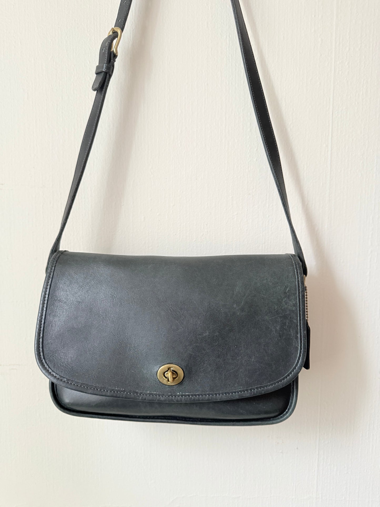 Vintage Coach City Bag Dark Green Crossbody