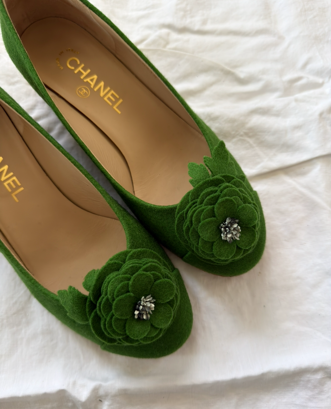 Kelly Green Chanel Camelia Felted Pumps 38C