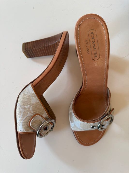 2 Pair of Vintage Heels