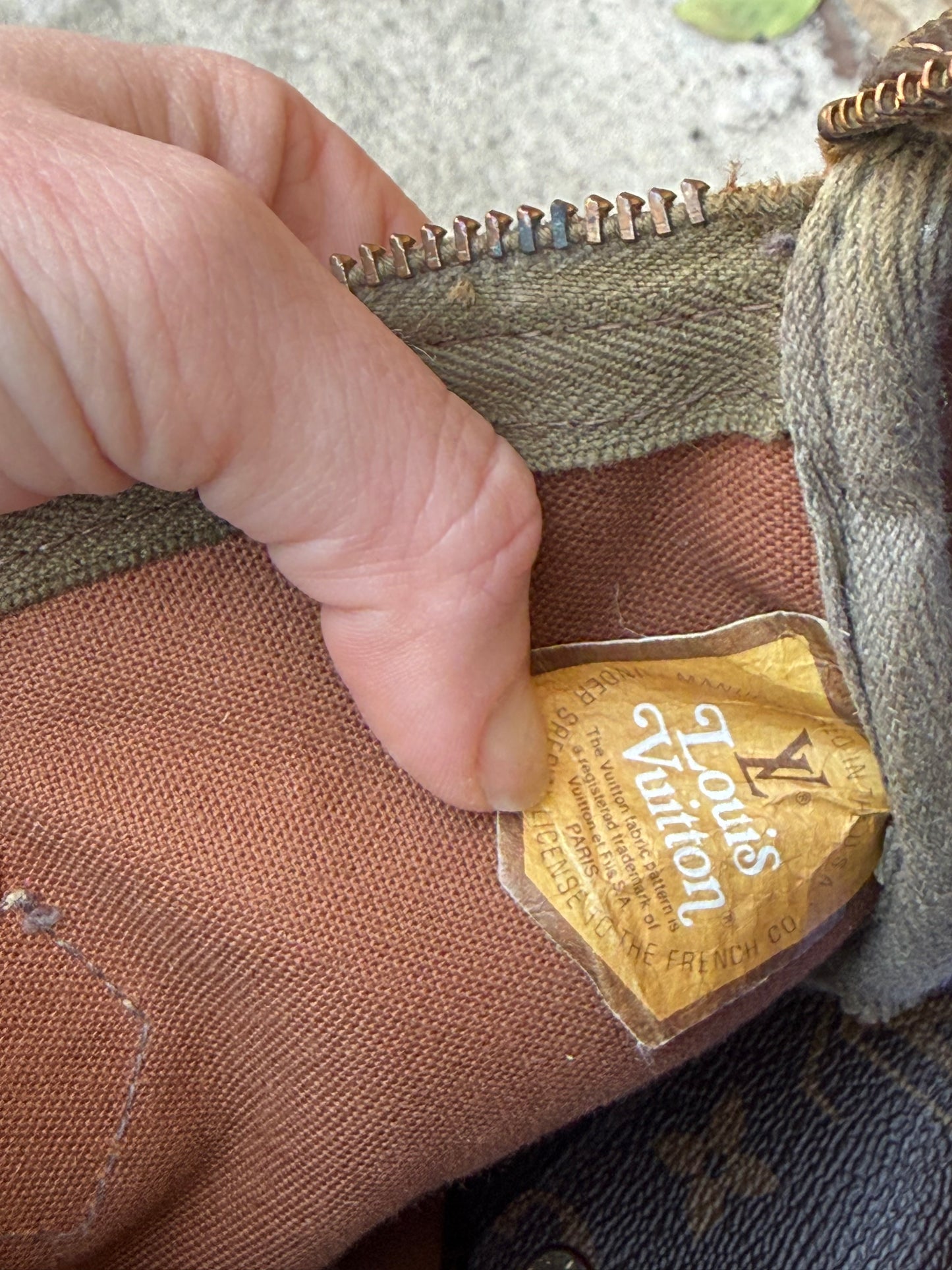 Authentic 1970s/1980s Louis Vuitton Speedy 30