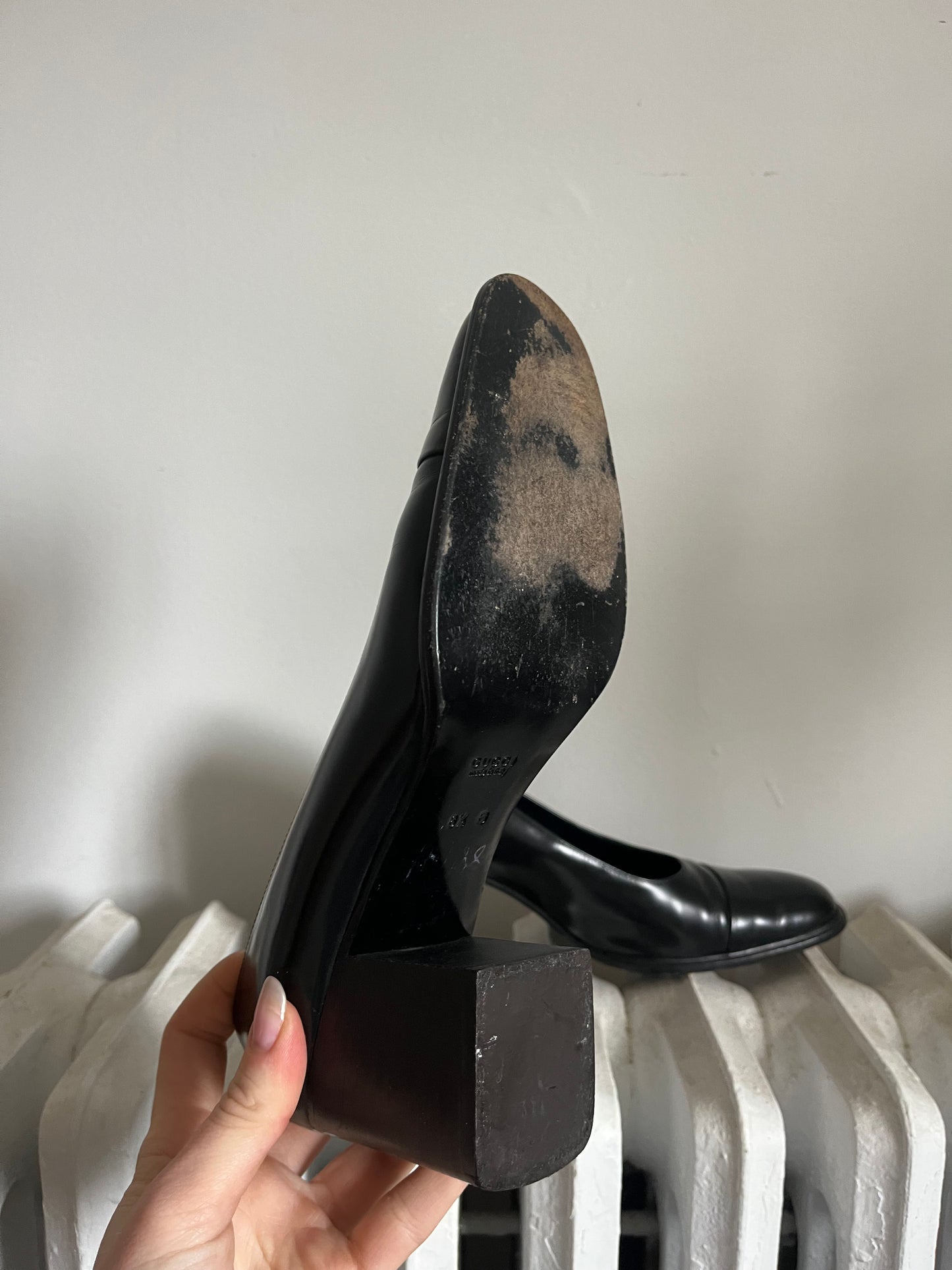 1990s Black Gucci Pumps Size 8.5